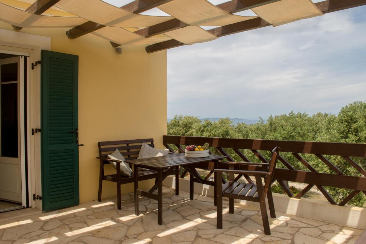 Villa Elaia Suites & Apartments No.1 Ґайос Екстер'єр фото